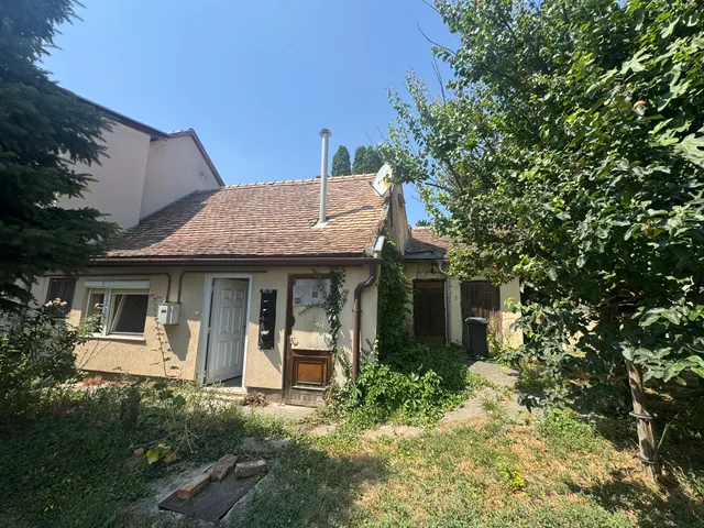 Eladó ház Pécs, Belváros 41 nm