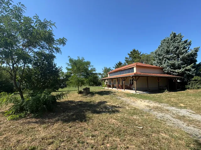 Eladó ház Pécs, Újhegy, Bogádi út 75 nm