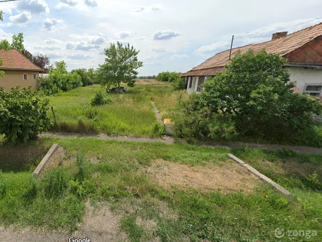 Eladó telek Pély 2800 nm