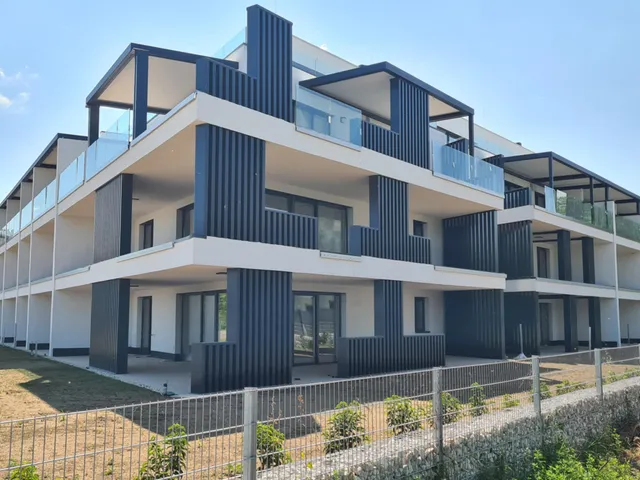 Eladó lakás Balatonszemes 67 nm