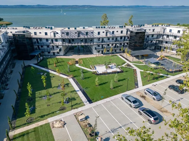 Eladó lakás Balatonszemes 90 nm