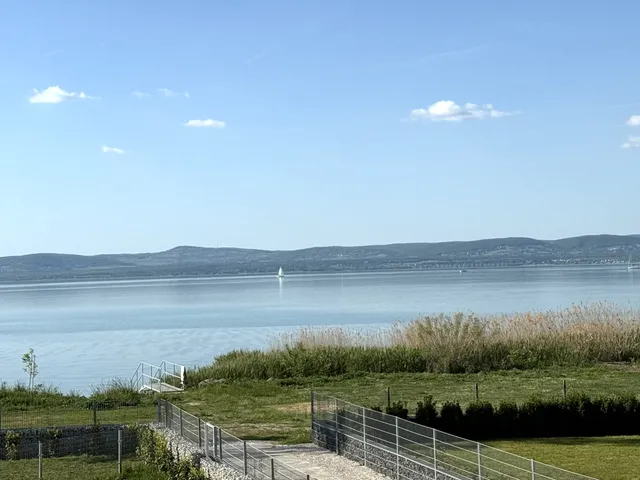 Eladó lakás Balatonszemes 67 nm