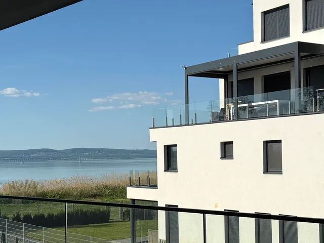 Eladó lakás Balatonszemes 67 nm