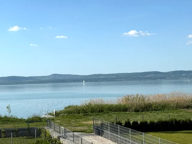 Eladó lakás Balatonszemes 67 nm