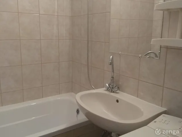 Kiadó lakás Kaposvár, Béke-Füredi lakótelep 49 nm
