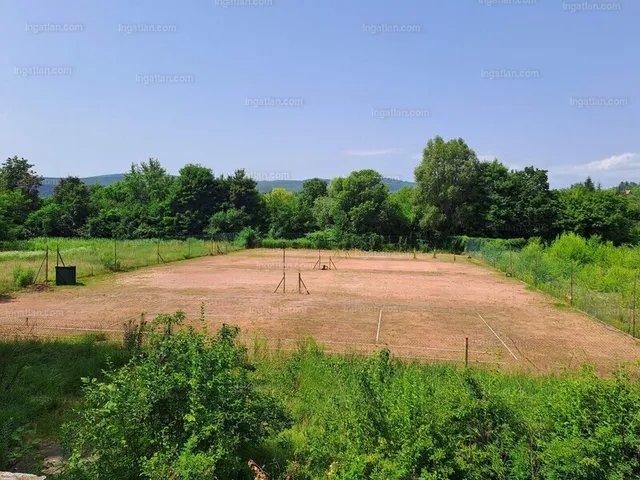 Eladó kereskedelmi és ipari ingatlan Miskolc 24932 nm