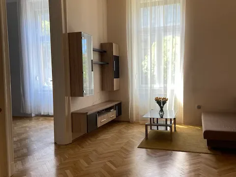 Kiadó lakás Budapest VIII. kerület, Corvin negyed, Üllői út 30 50 nm