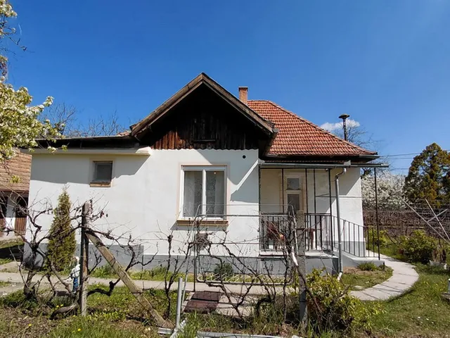 Eladó ház Tura 75 nm