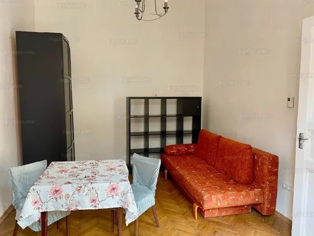 Kiadó lakás Budapest VI. kerület, Nagykörúton belüli terület 40 nm