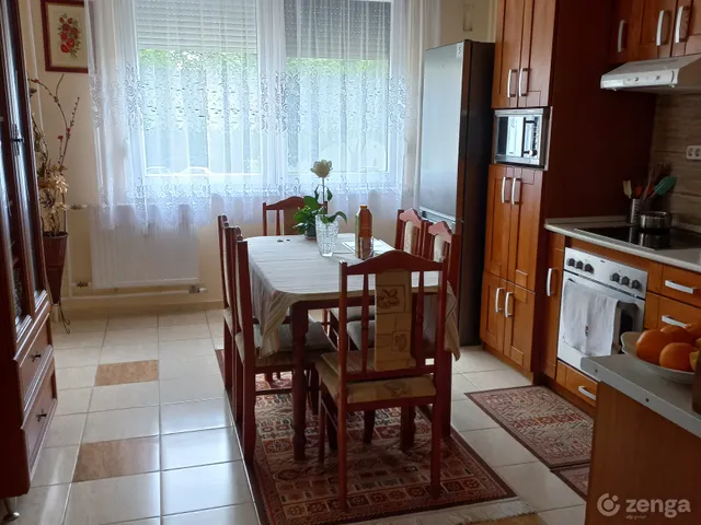 Eladó lakás Debrecen, Újkert 57 nm