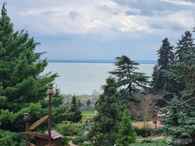 Eladó telek Balatongyörök 900 nm