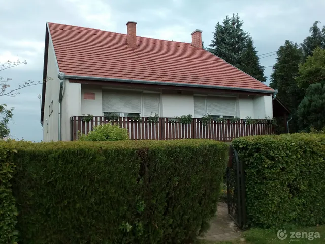 Eladó ház Tófej 120 nm