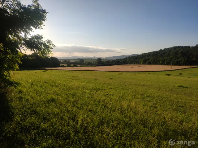 Eladó mezőgazdasági ingatlan Vácduka 2484 nm