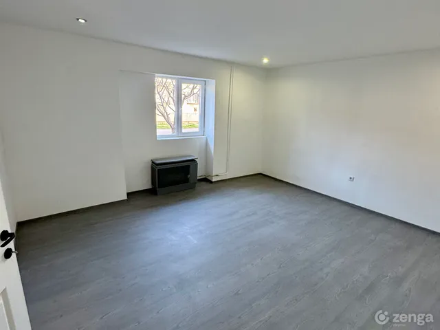 Eladó ház Hódmezővásárhely 140 nm
