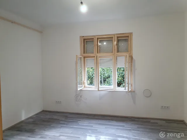 Eladó lakás Budapest XVII. kerület, Alsó-Rákoshegy 27 nm