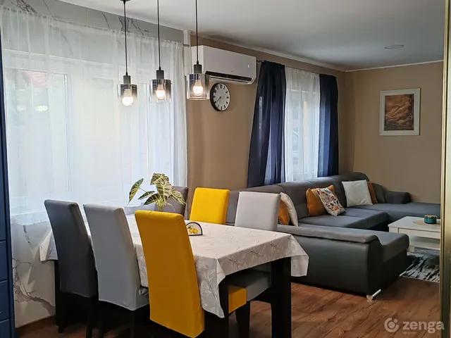 Eladó ház Deszk 171 nm