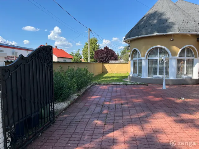 Eladó ház Budapest XVIII. kerület, Ganztelep 225 nm
