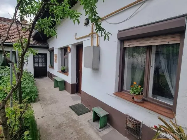 Eladó ház Kecskemét, Máriaváros 68 nm