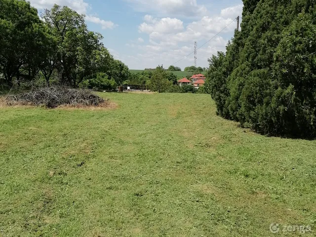 Eladó telek Pécs, Postavölgy 1880 nm