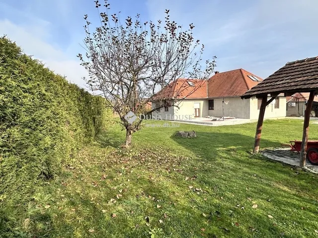 Eladó ház Őriszentpéter, Égésszer 128 nm