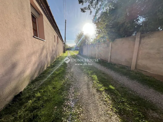 Eladó telek Körmend 526 nm