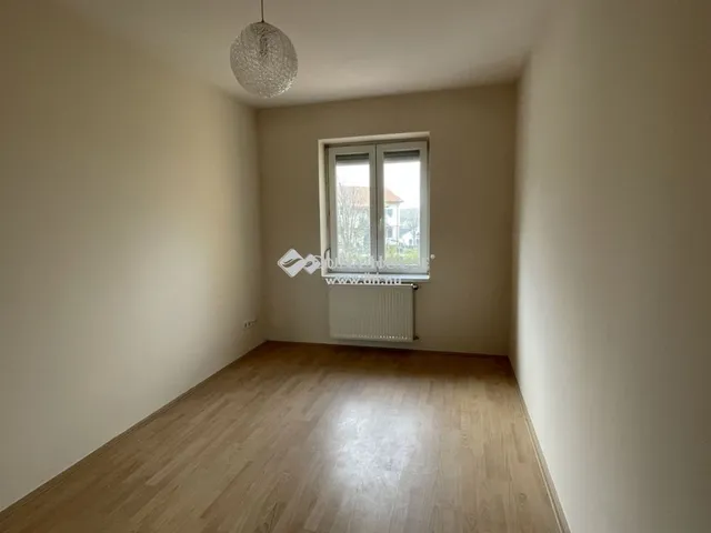 Eladó lakás Teskánd 80 nm