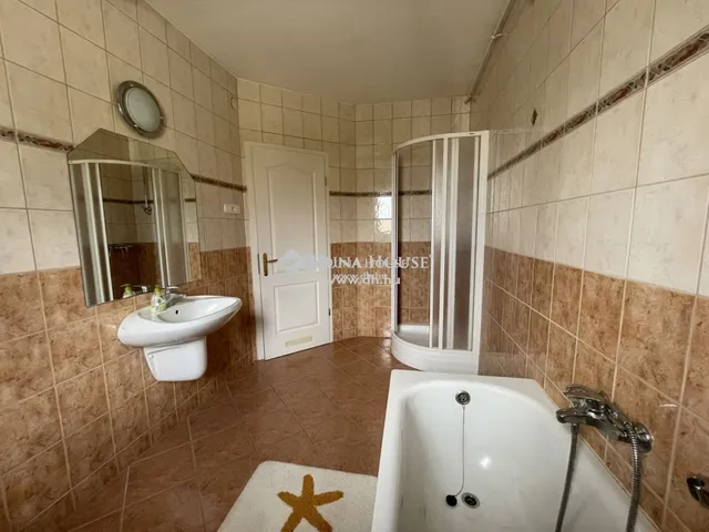 Eladó lakás Teskánd 80 nm