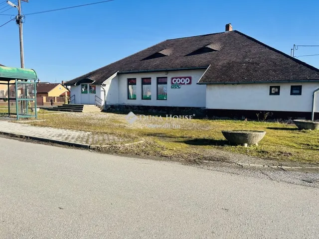 Kiadó kereskedelmi és ipari ingatlan Körmend 247 nm