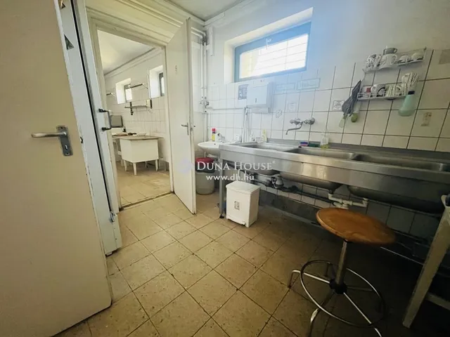 Kiadó kereskedelmi és ipari ingatlan Körmend 247 nm