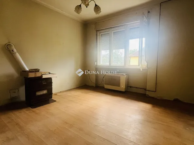 Eladó ház Szőce 60 nm