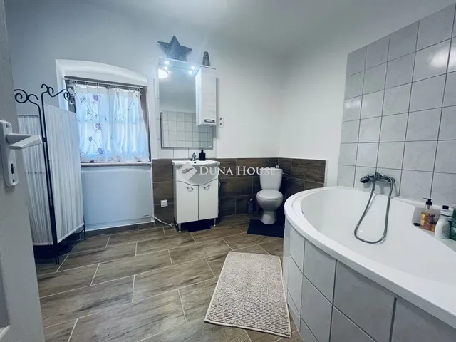 Eladó ház Szőce 50 nm