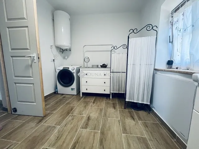 Eladó ház Szőce 50 nm