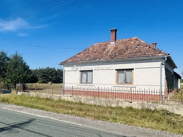 Eladó ház Szőce 50 nm