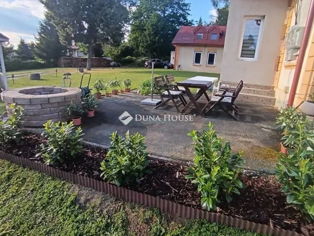 Eladó ház Nádasd 130 nm