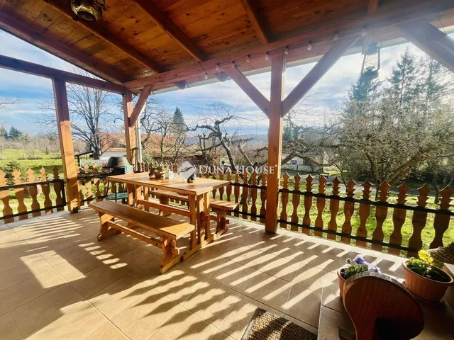 Eladó ház Kercaszomor 93 nm