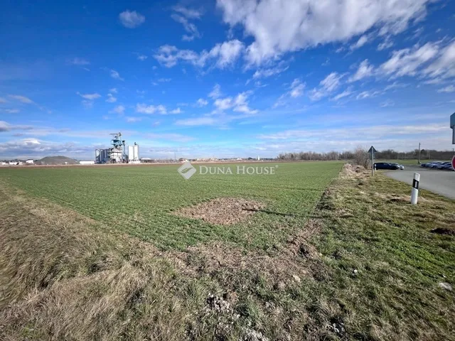 Eladó kereskedelmi és ipari ingatlan Körmend 20376 nm