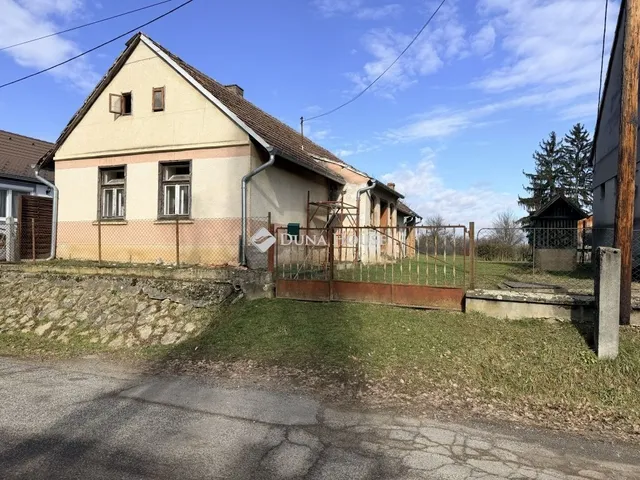 Eladó ház Ivánc 65 nm