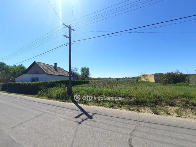 Eladó telek Tápiószőlős 2935 nm