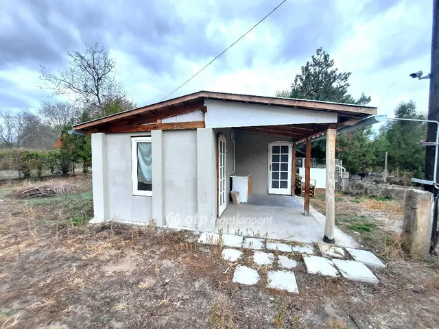 Eladó üdülő és hétvégi ház Kiskunfélegyháza 21 nm