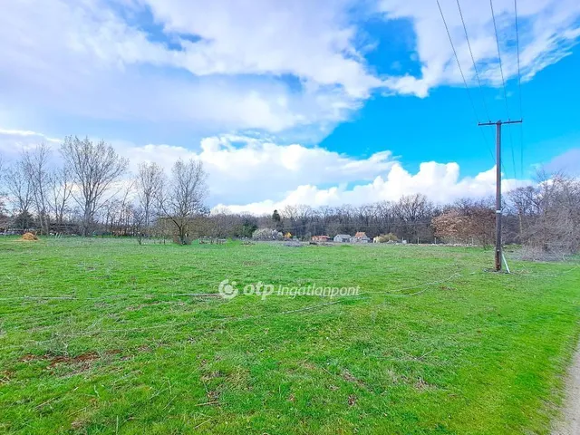 Eladó telek Nagykőrös 1693 nm