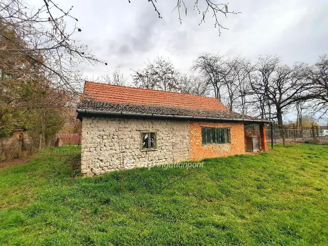 Eladó ház Szolnok 58 nm