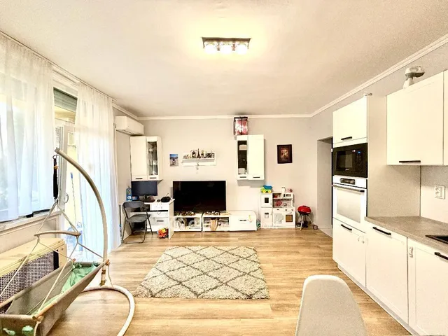 Eladó lakás Kecskemét, Műkertváros 56 nm