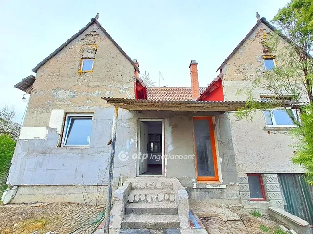 Eladó üdülő és hétvégi ház Nagykőrös 95 nm