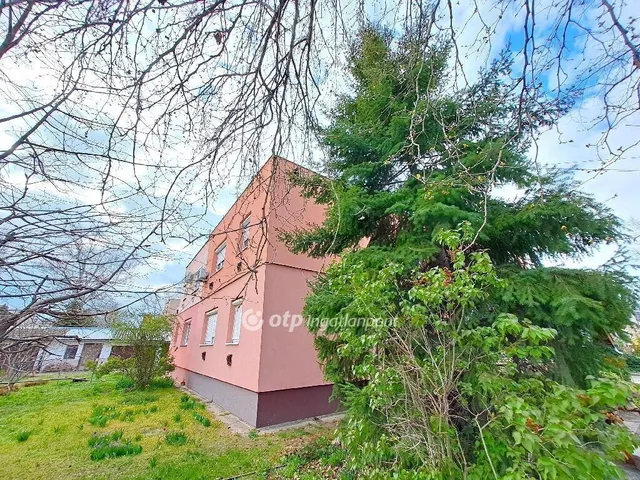 Eladó lakás Kecskemét, Műkertváros 56 nm