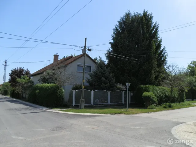 Eladó ház Bicske, Telep 110 nm