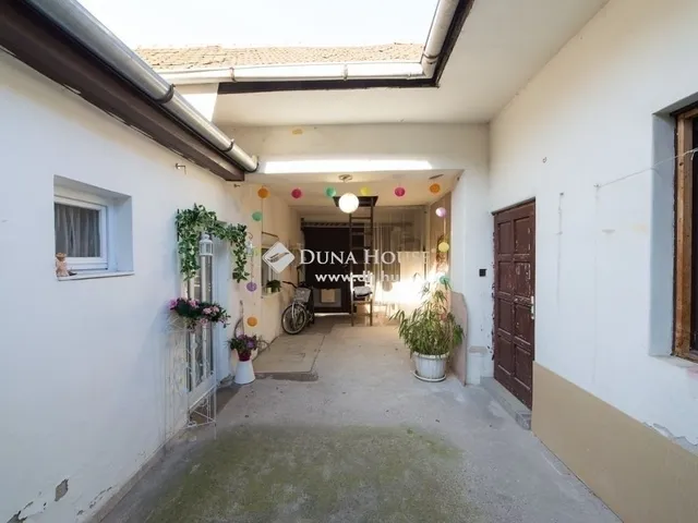 Eladó ház Vác 110 nm