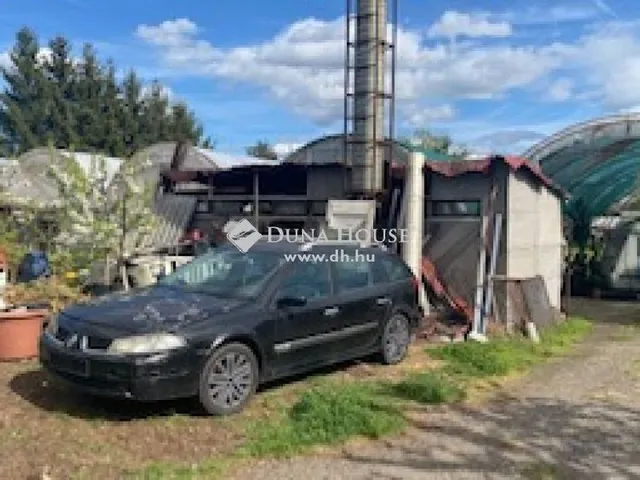 Eladó telek Dunakeszi 2756 nm