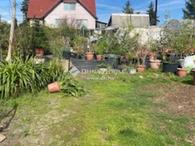Eladó telek Dunakeszi 2756 nm