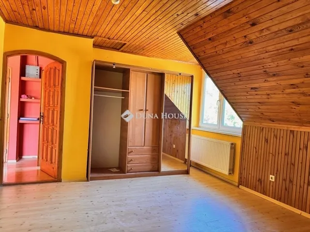 Eladó ház Halásztelek 335 nm