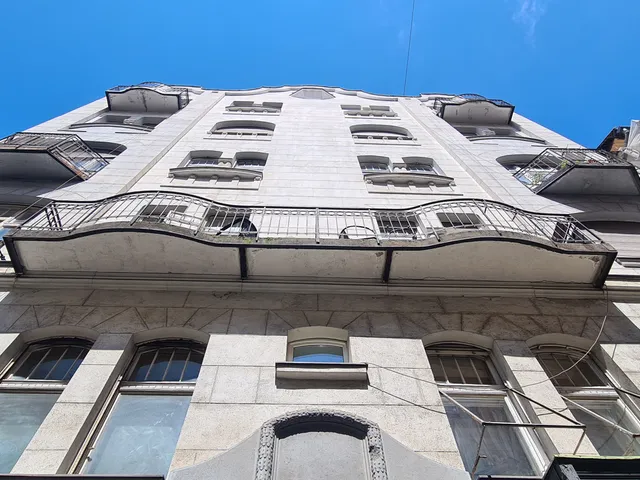 Eladó lakás Budapest VI. kerület 67 nm